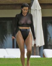 Nahá Kim Kardashian. Fotka - 51